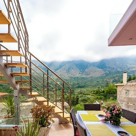 Iasonas Holiday home *