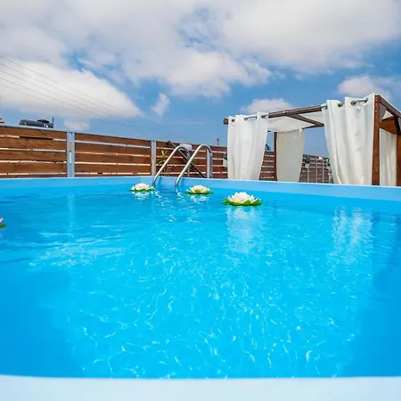 Holiday home Iasonas