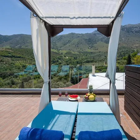 Holiday home Iasonas *