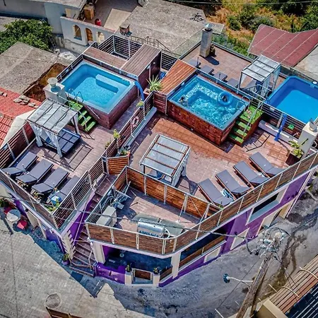Holiday home Iasonas